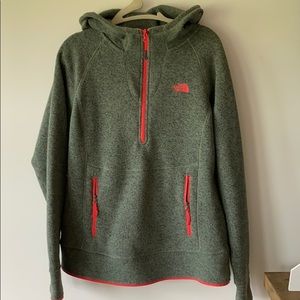 The North Face fleece quarter zip Medium
